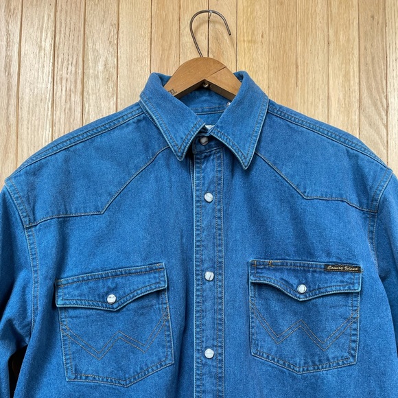 Vintage 🐚 100% cotton, denim button up - Picture 5 of 10